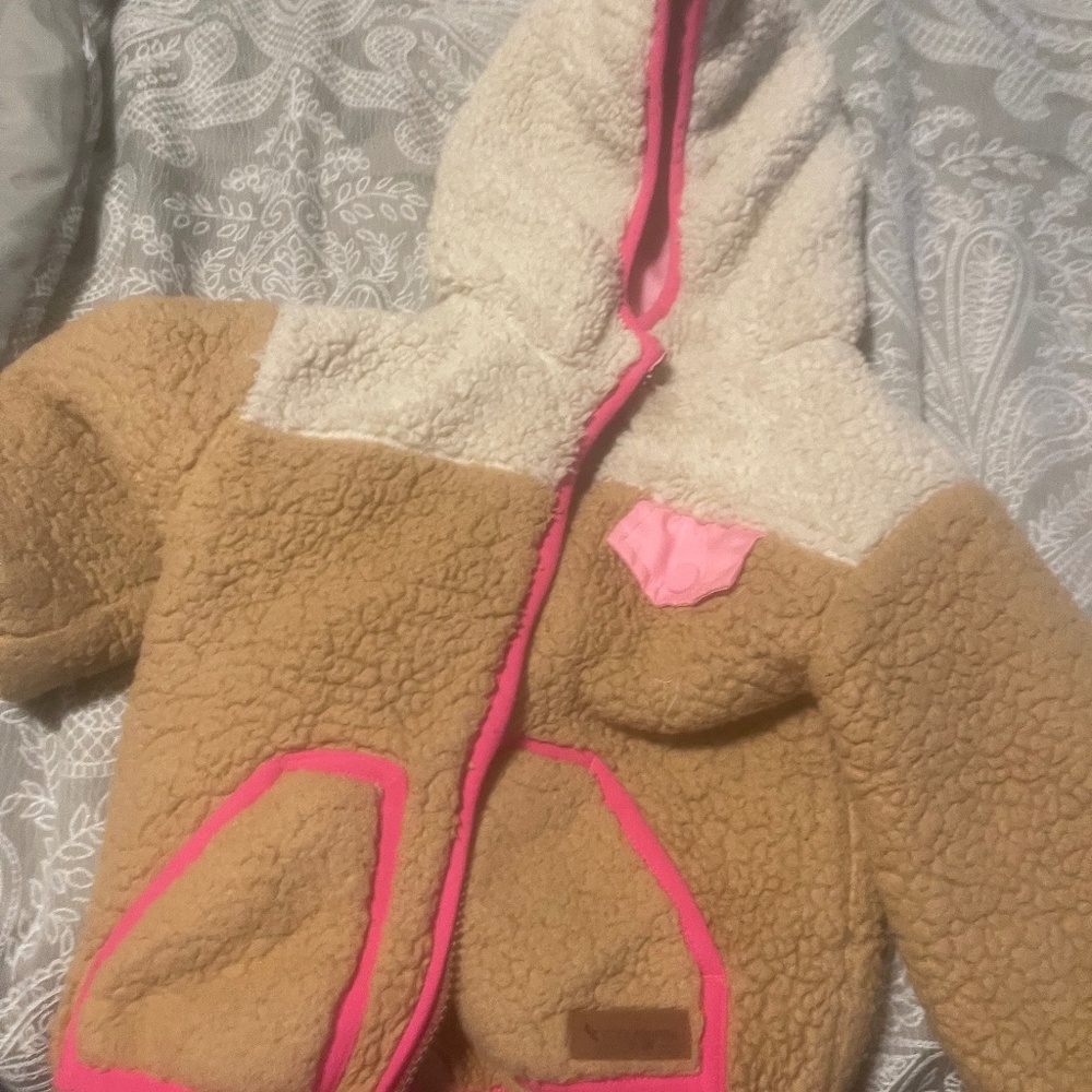 24 month reversal koolaburra by ugg jacket Puffer in great condition
